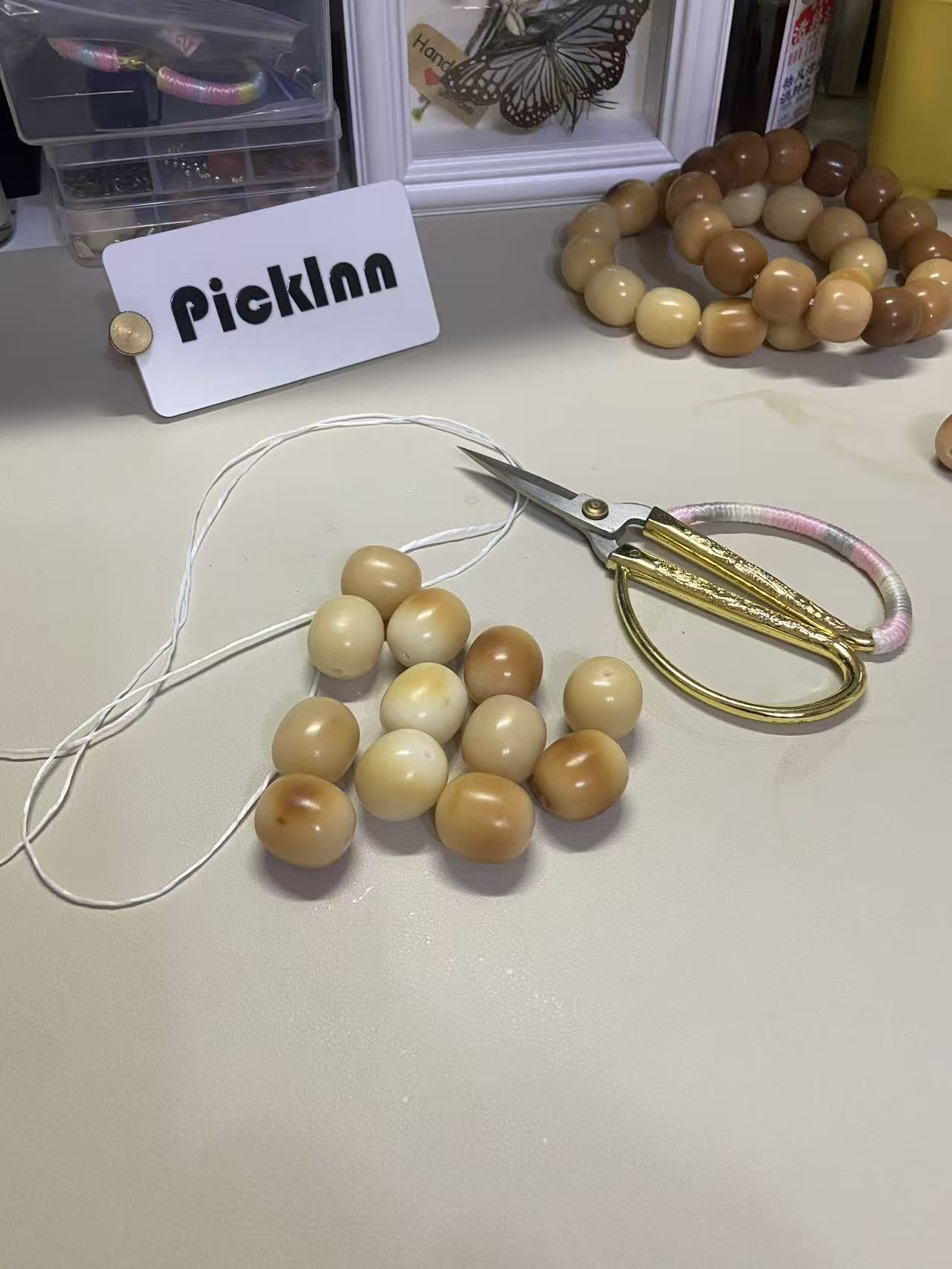 PICKLNN 19mm Bodhi Seed Desk Stress Reliever