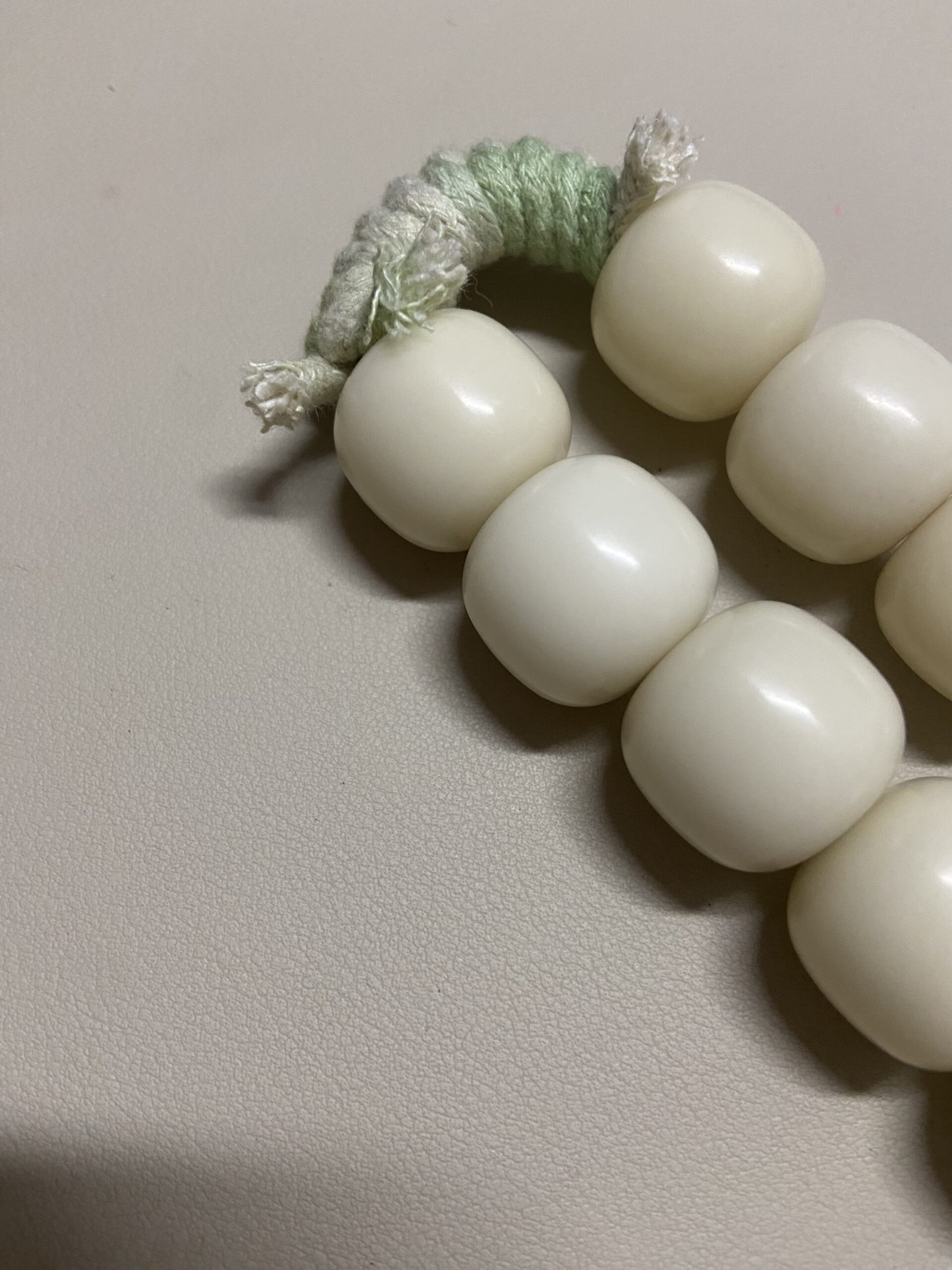 20mm Natural Bodhi Handheld Fidget – Handmade Bead Worry Beads 3 18mm natural Bodhi handheld fidget beads 20mm natural Bodhi beads
